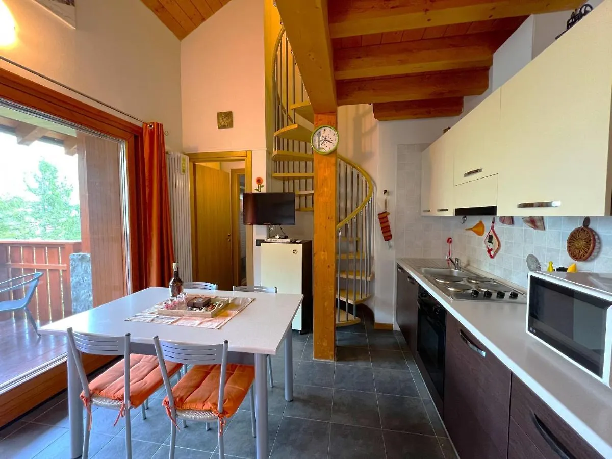 Apartment Affittimoderni San Simone - Appartamento Sci Sole Valleve Italy